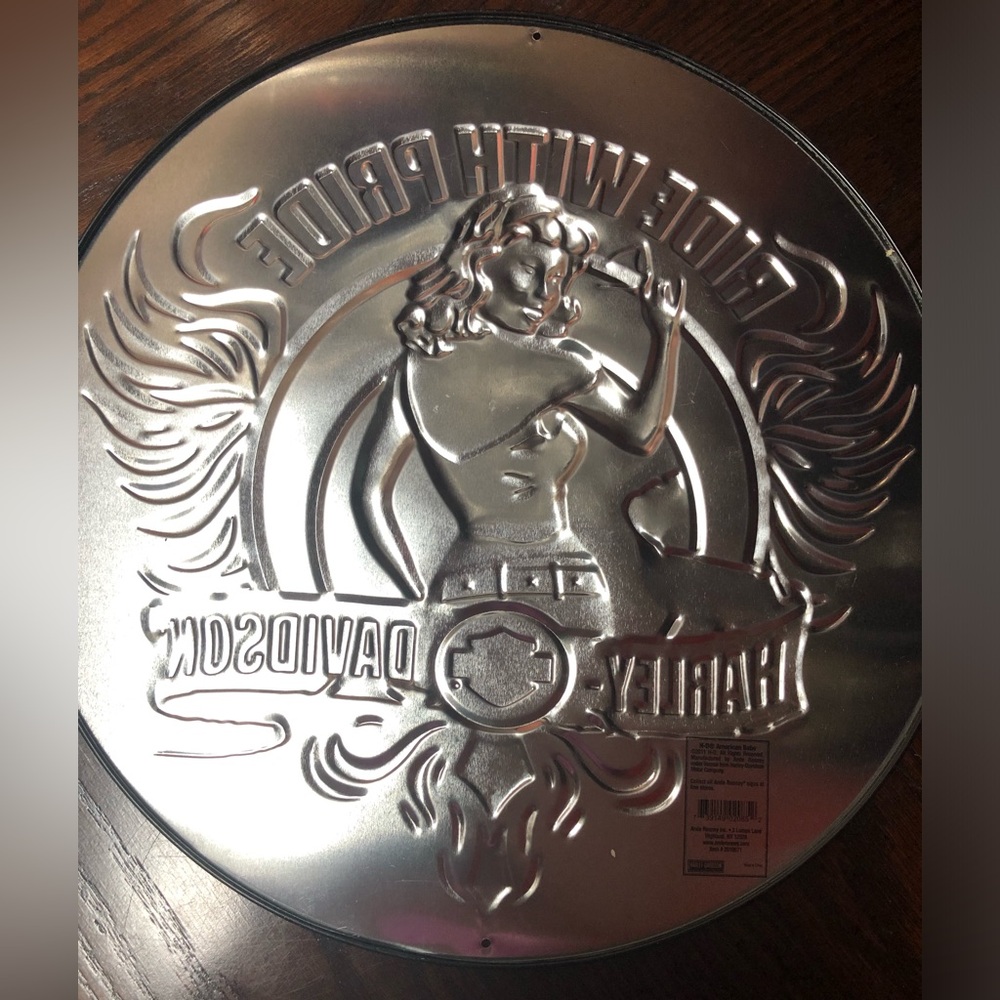 15inch Harley-Davidson Ride With Pride Wall Art - Picture 6 of 11